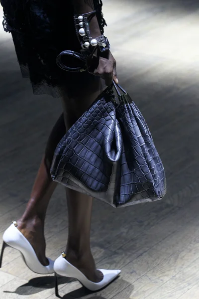 Look 84